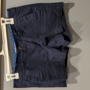 Morona Size 2 Women's Shorts